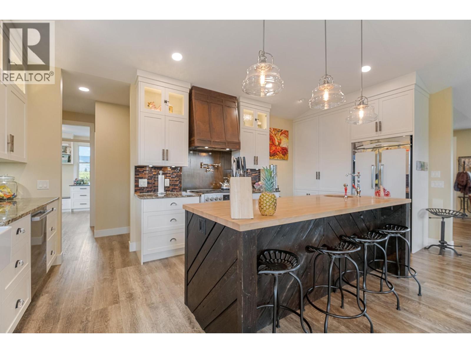 2400 Longhill Road - 25