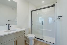 73 Wild Plum Lane, Steinbach, MB R5G1M5 Photo 26