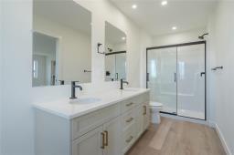 73 Wild Plum Lane, Steinbach, MB R5G1M5 Photo 27