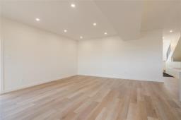 73 Wild Plum Lane, Steinbach, MB R5G1M5 Photo 8