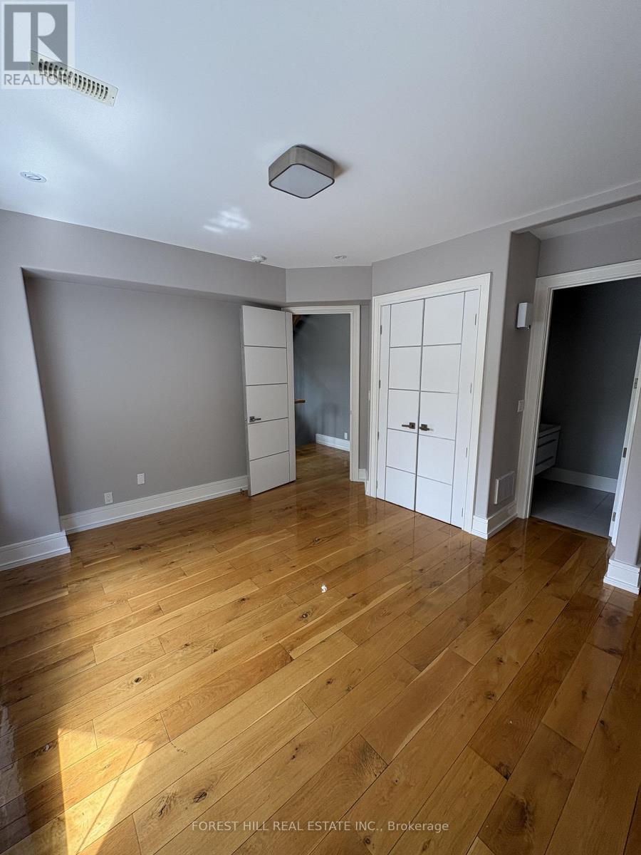 17 KENNEDY PARK ROAD - Image 9