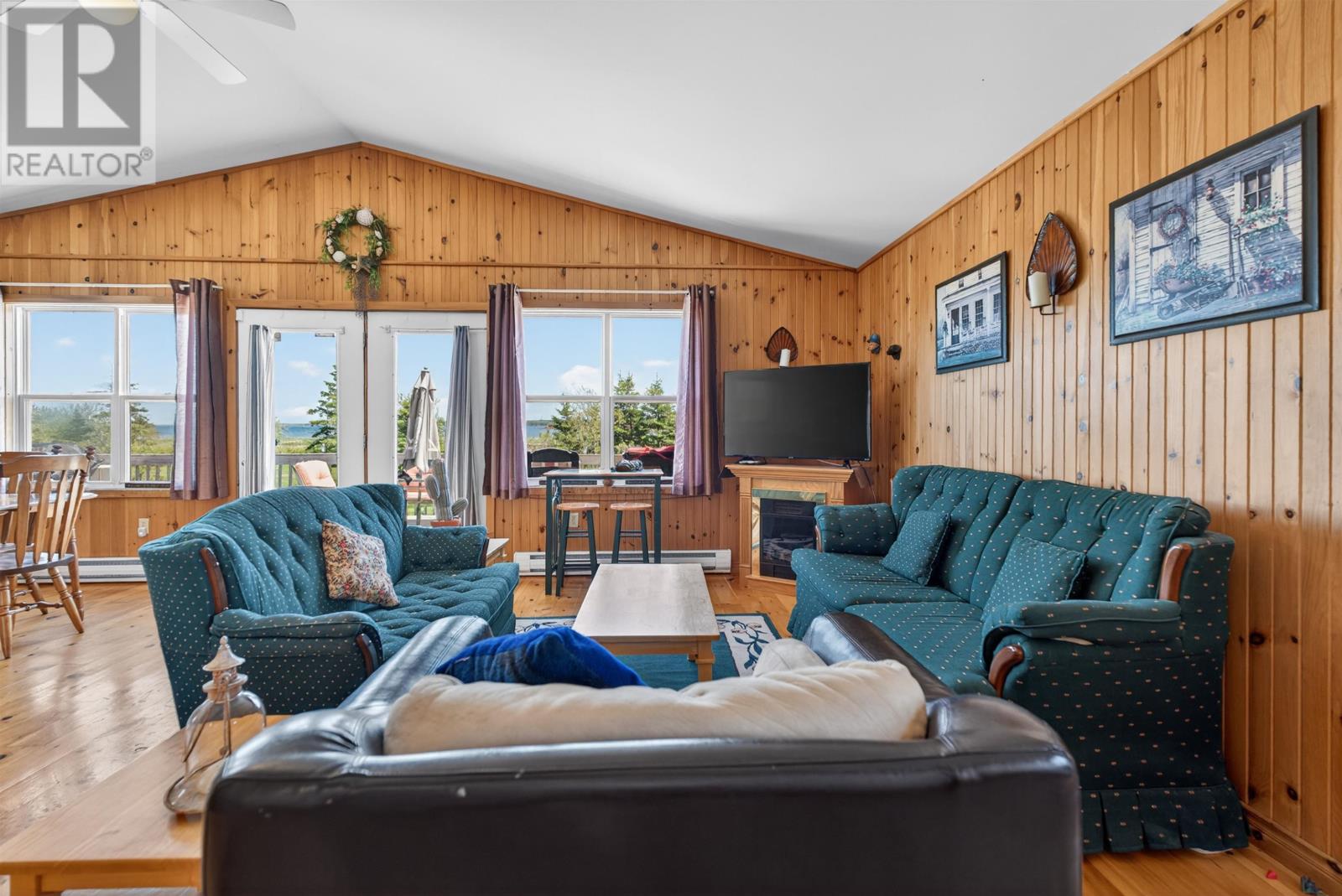 30 Hebrides Lane - 16