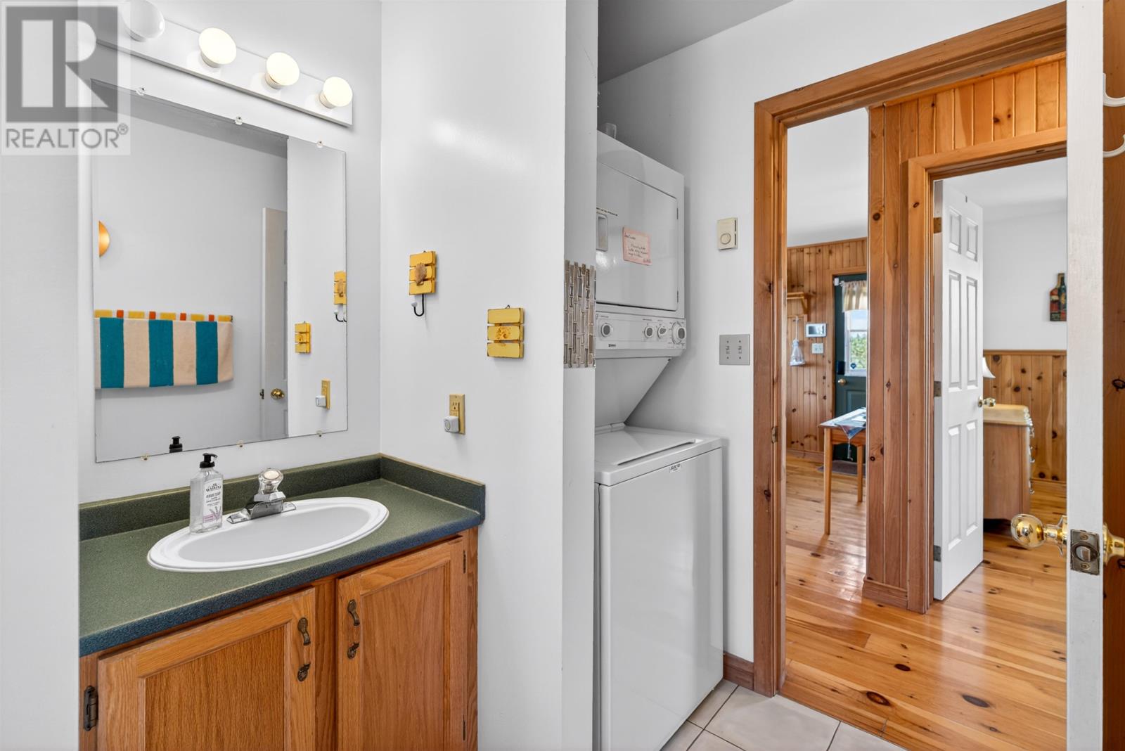 30 Hebrides Lane - 33
