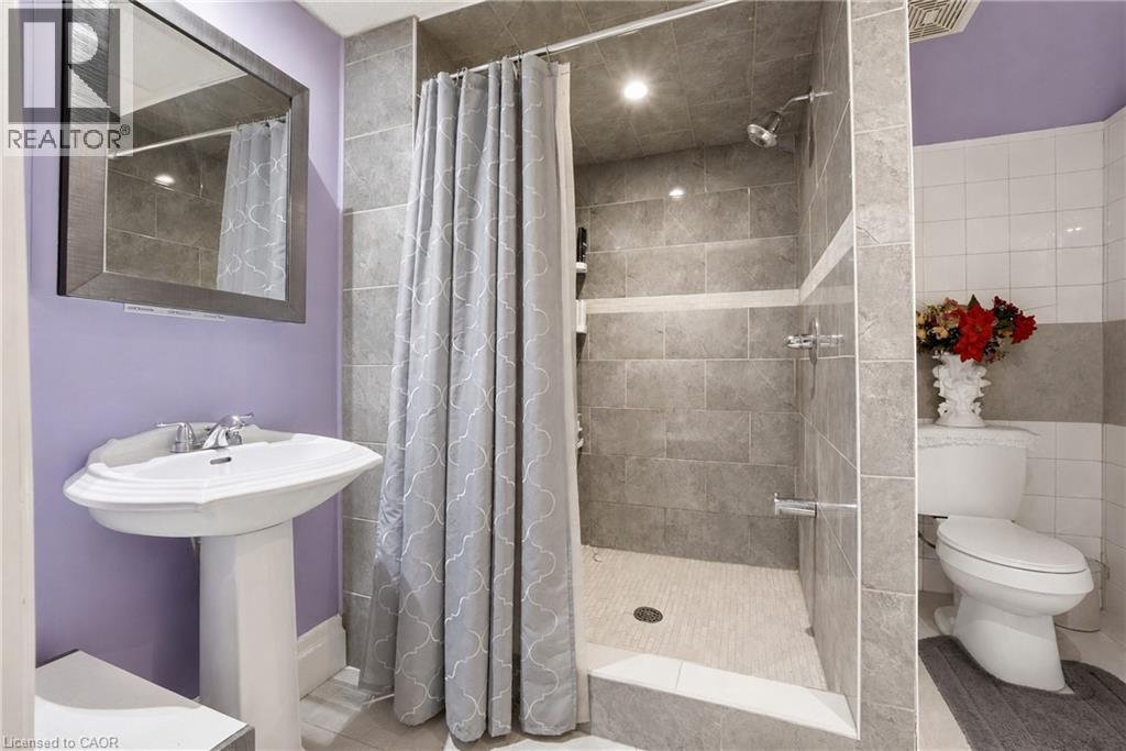 15 TALIA Court - 19