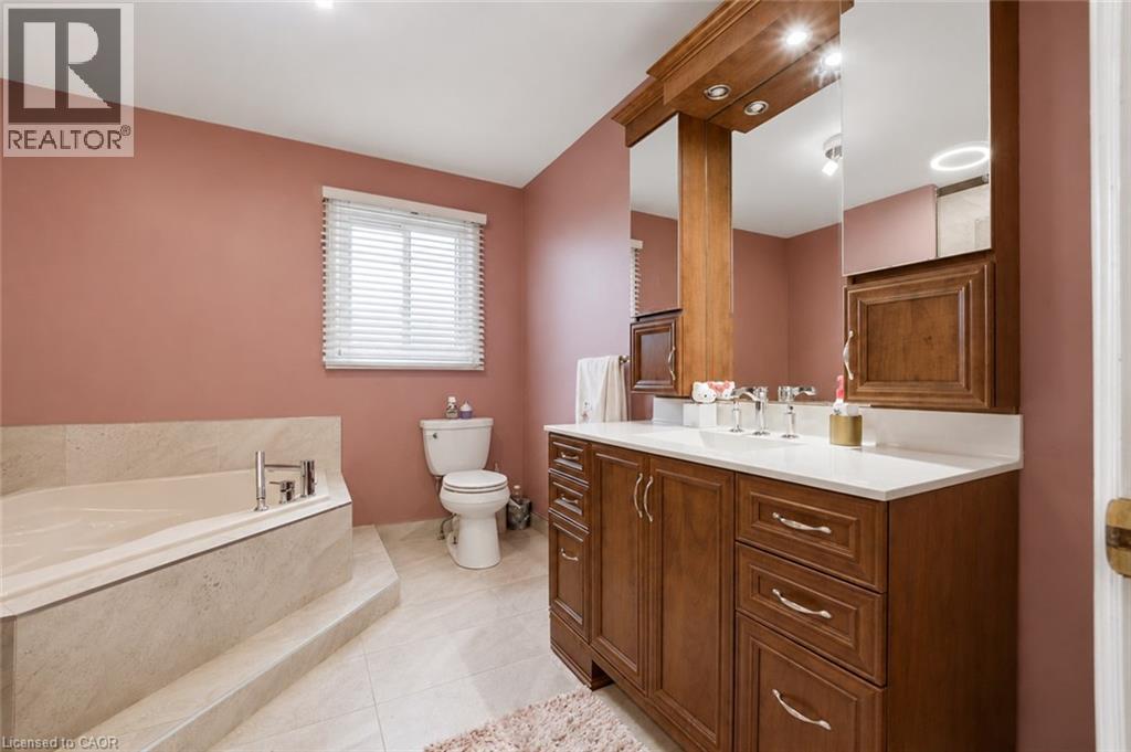 15 TALIA Court - 21