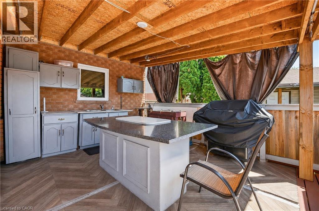 15 TALIA Court - 28
