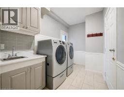 Primary Bedroom - 15 Talia Court, Hamilton, ON L6E4X8 Photo 11