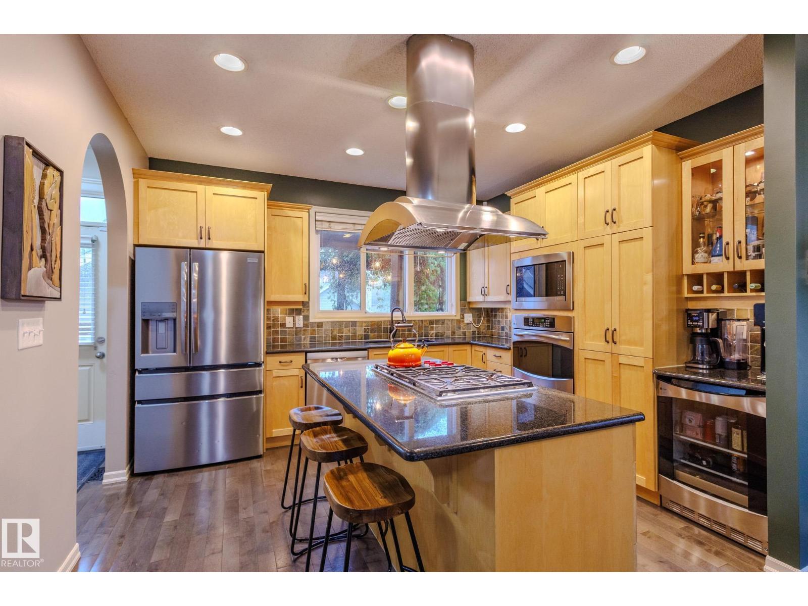 7207 14A AV SW - photo 2