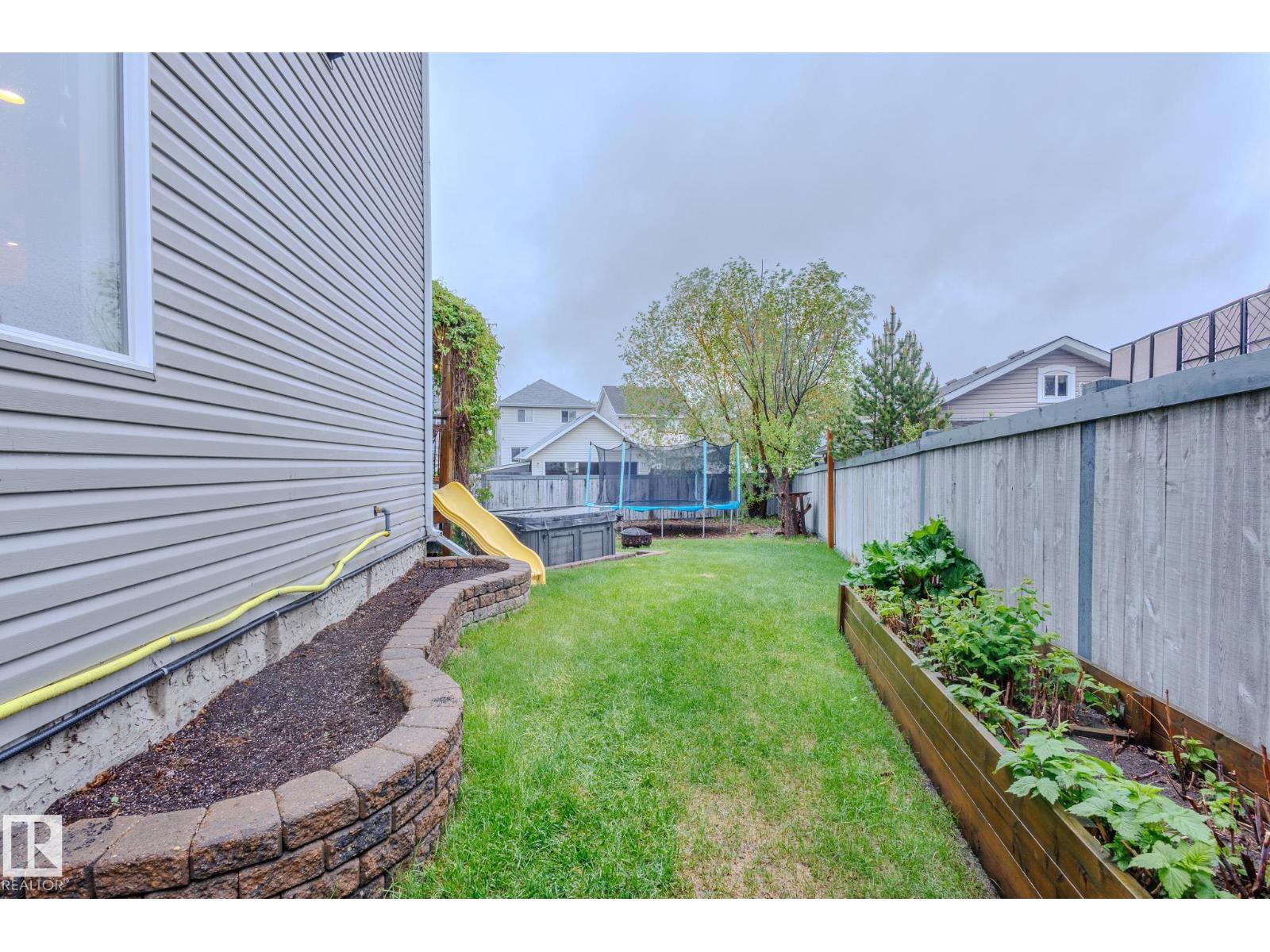 7207 14A AV SW — photo 29