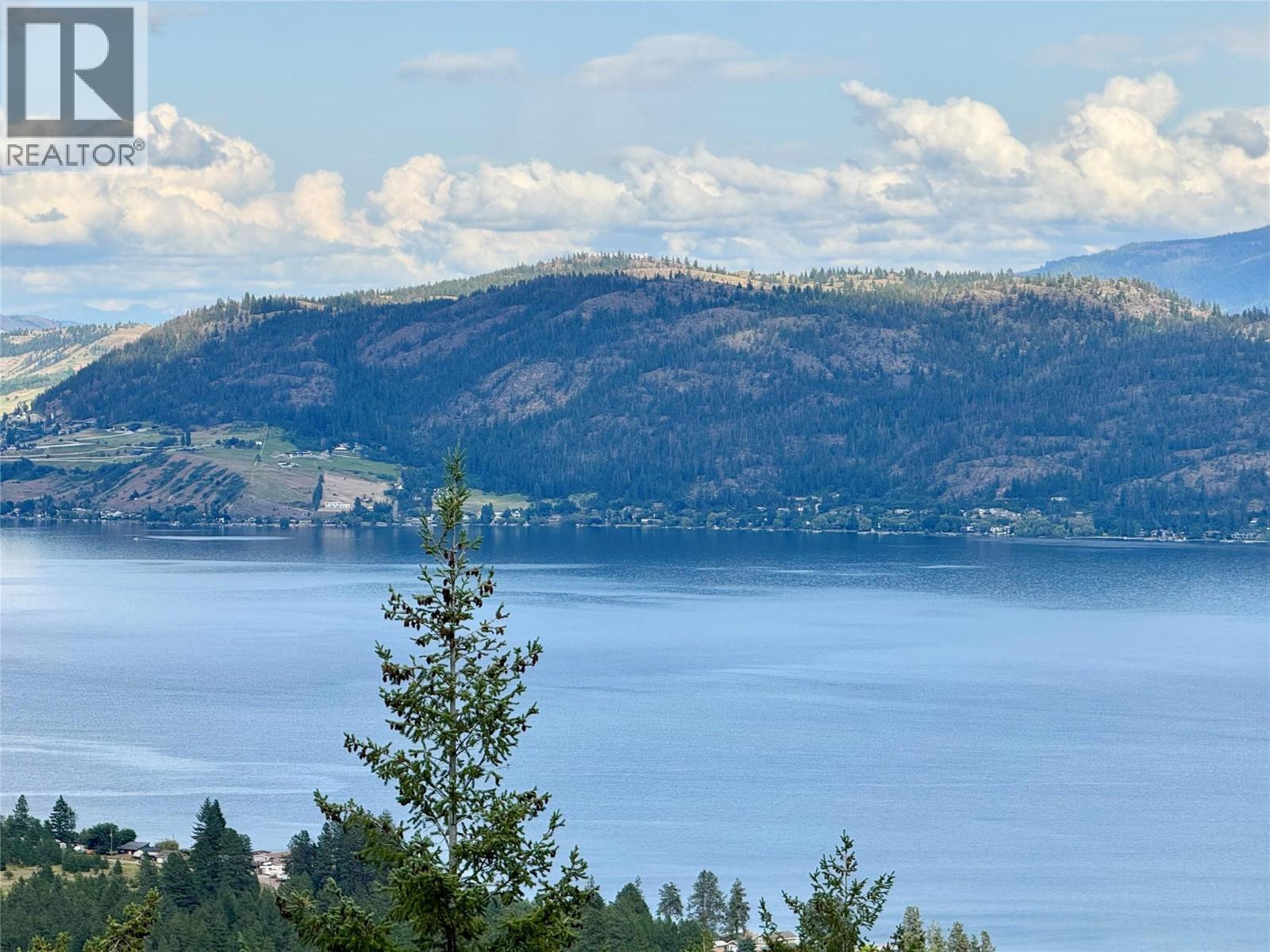 90 Crown Crescent, Vernon