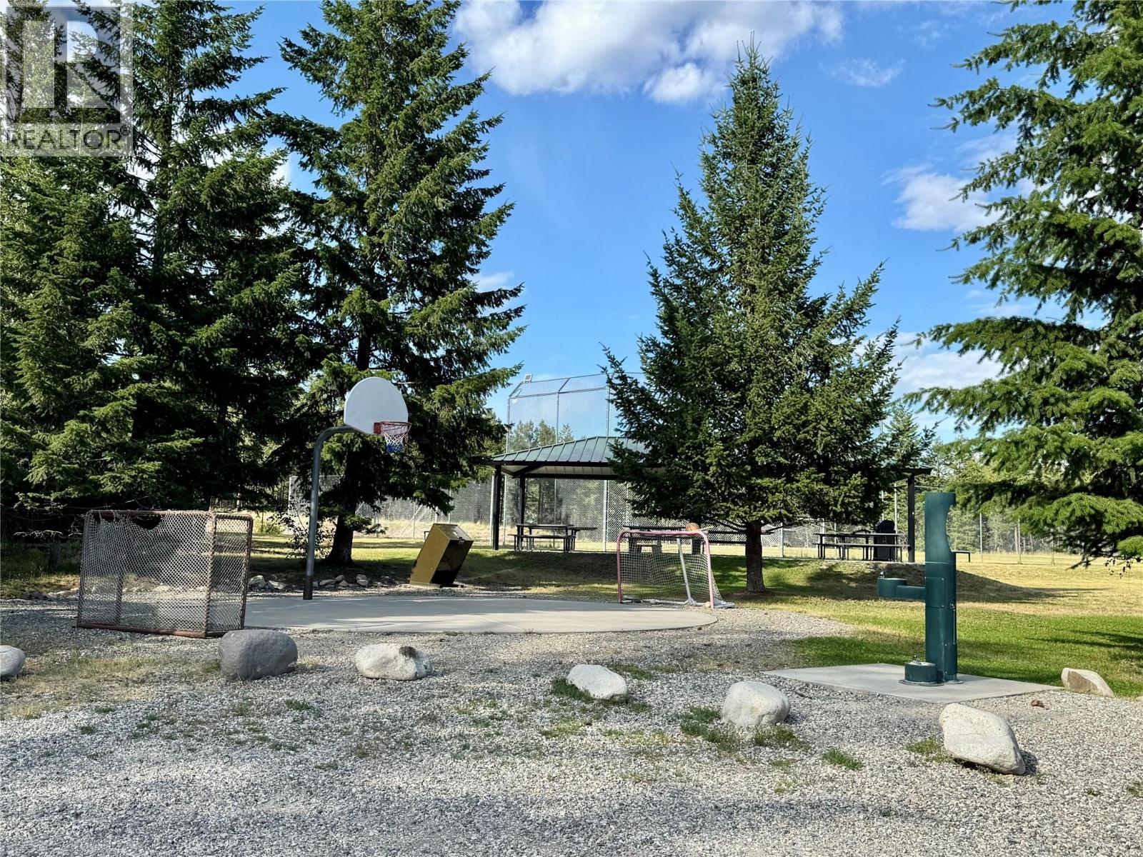 90 Crown Crescent, Vernon