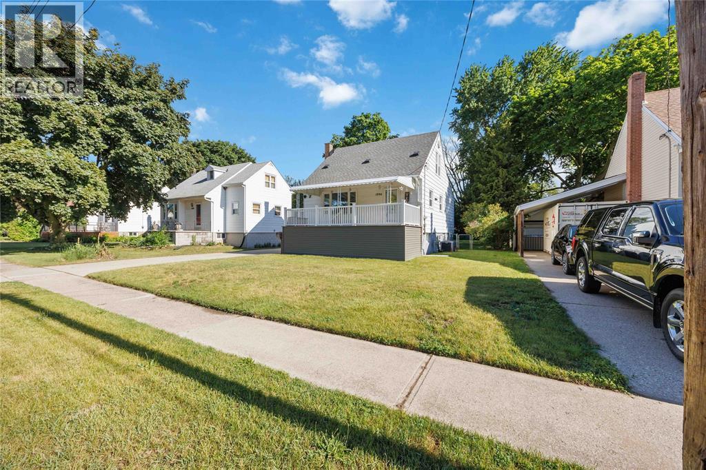 1094 WILLA DRIVE - 3