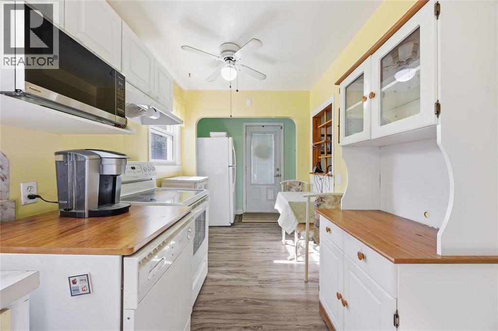 1094 WILLA DRIVE - 7
