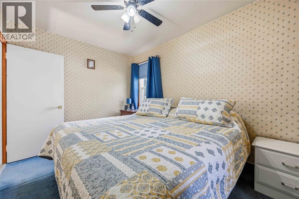 1094 WILLA DRIVE - 16