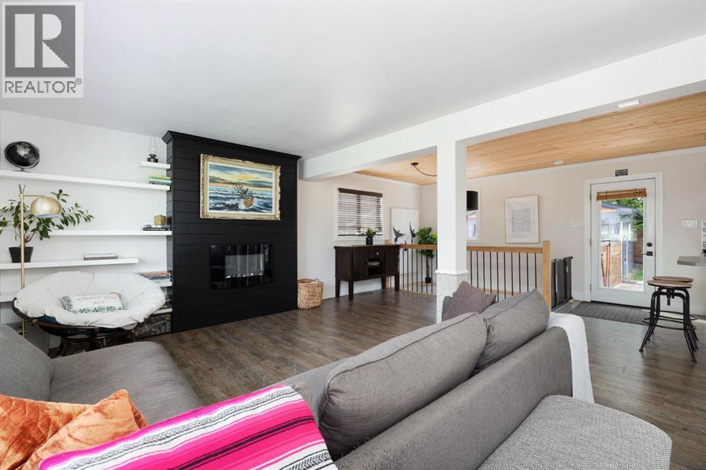 28 Alberta Drive - photo 3