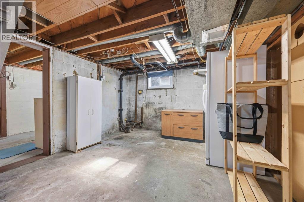 1094 WILLA DRIVE - 28