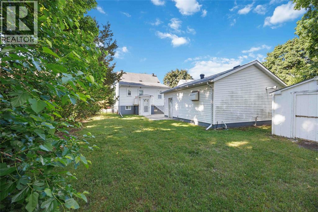 1094 WILLA DRIVE - 38