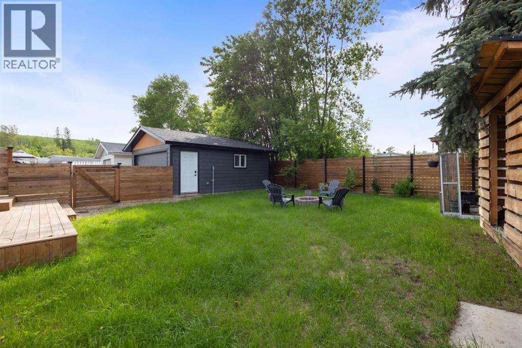 28 Alberta Drive — photo 34