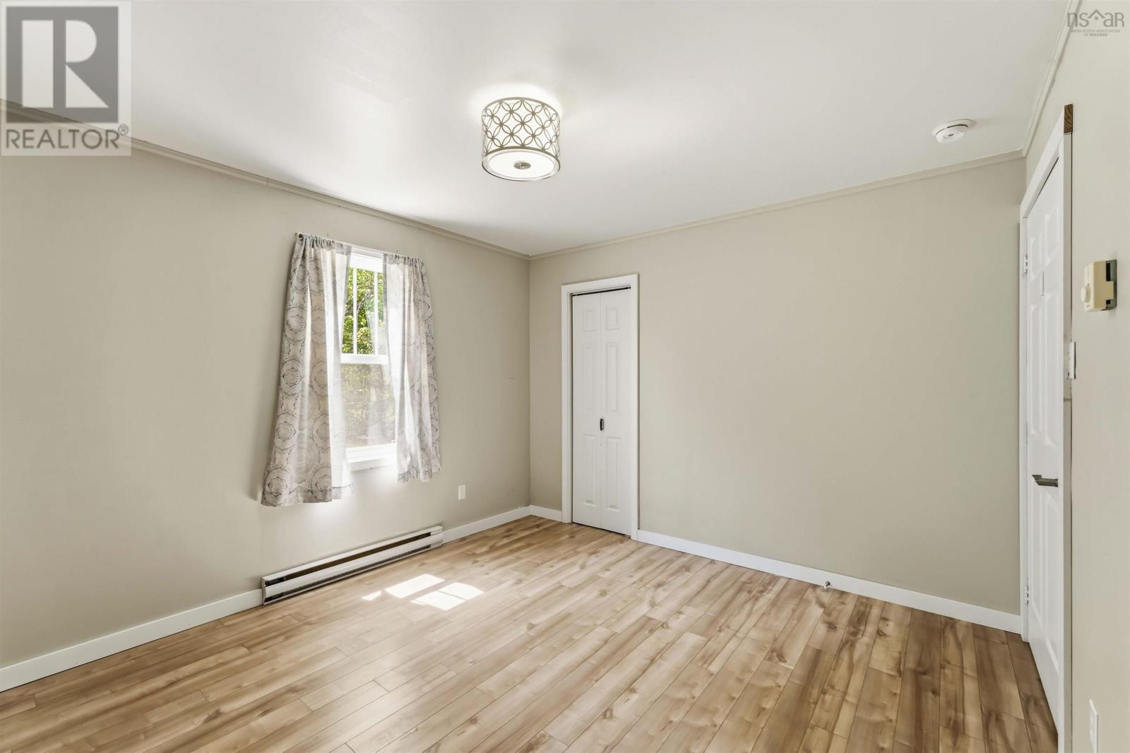 14284 Highway 1 - 15