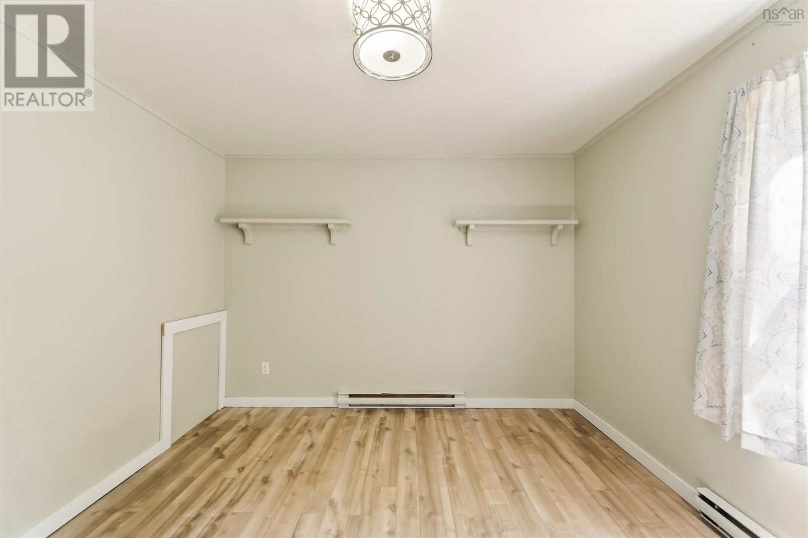 14284 Highway 1 - 14