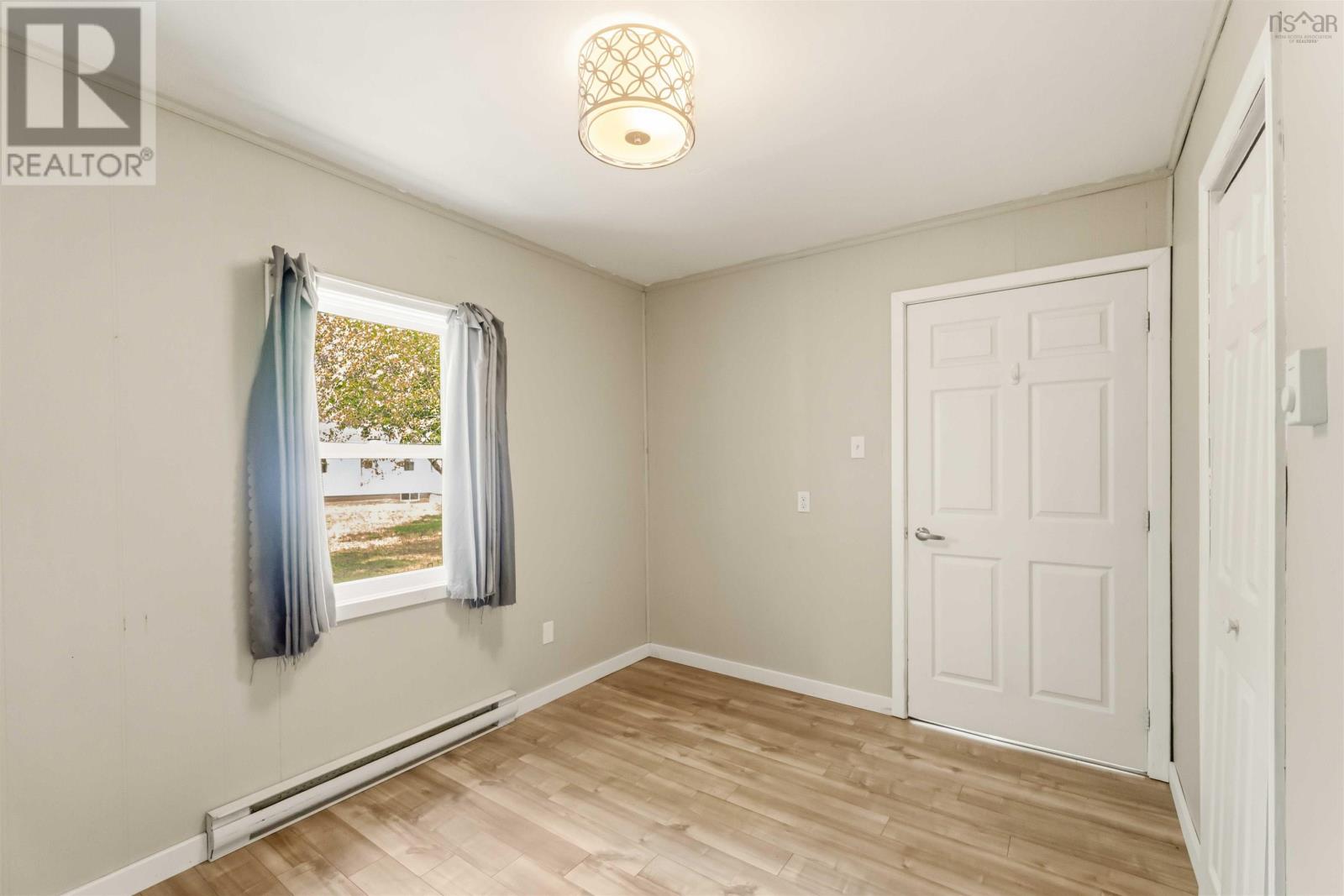 14284 Highway 1 - 20
