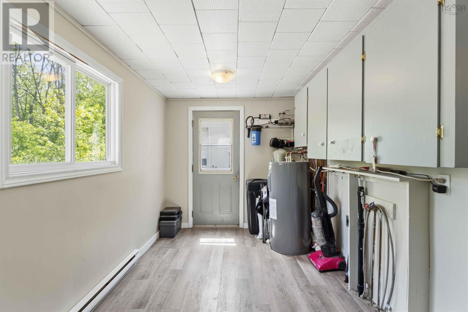 14284 Highway 1 - 21