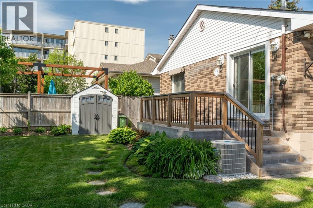 20 CARDINAL Drive - 37
