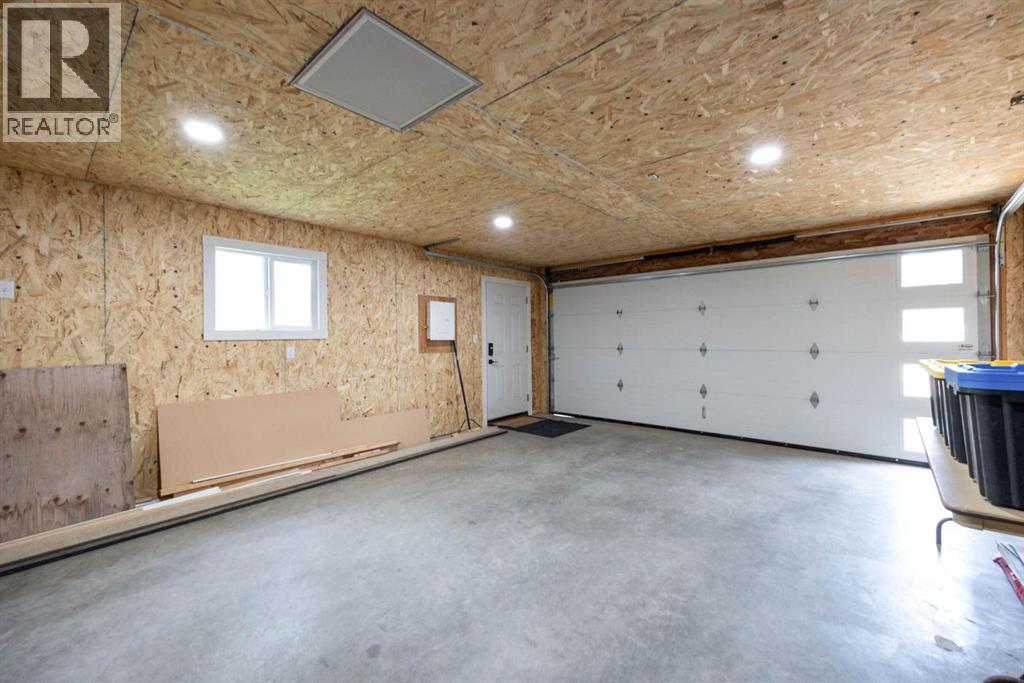 28 Alberta Drive — photo 30