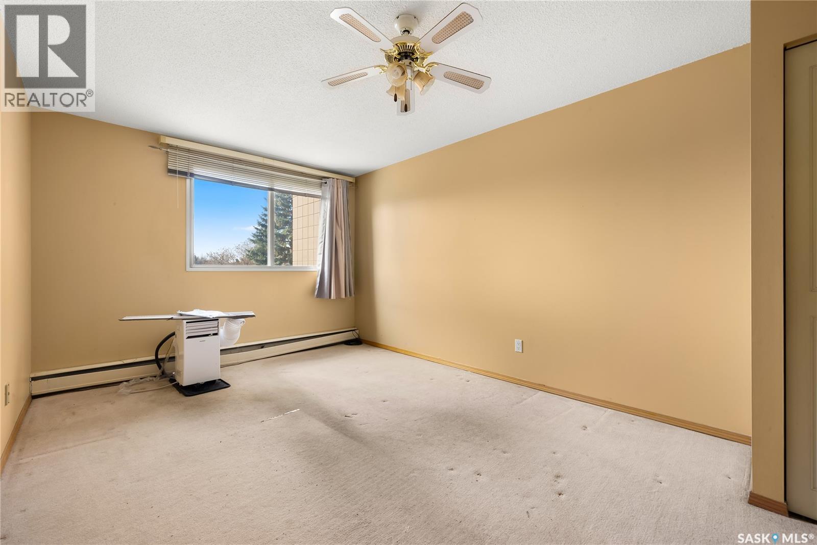 #304 4615 Rae STREET - 9