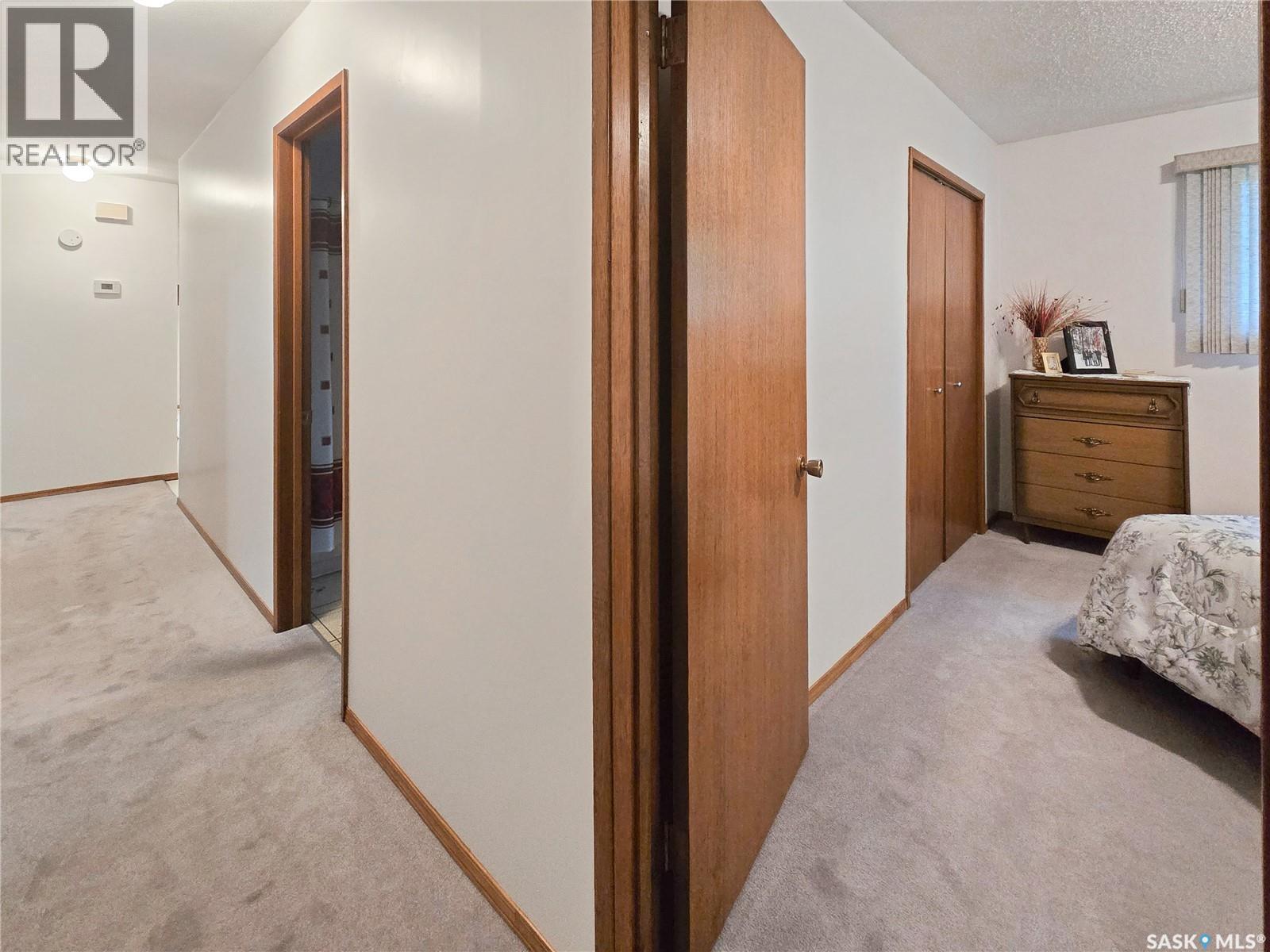 203 Wark STREET — photo 14