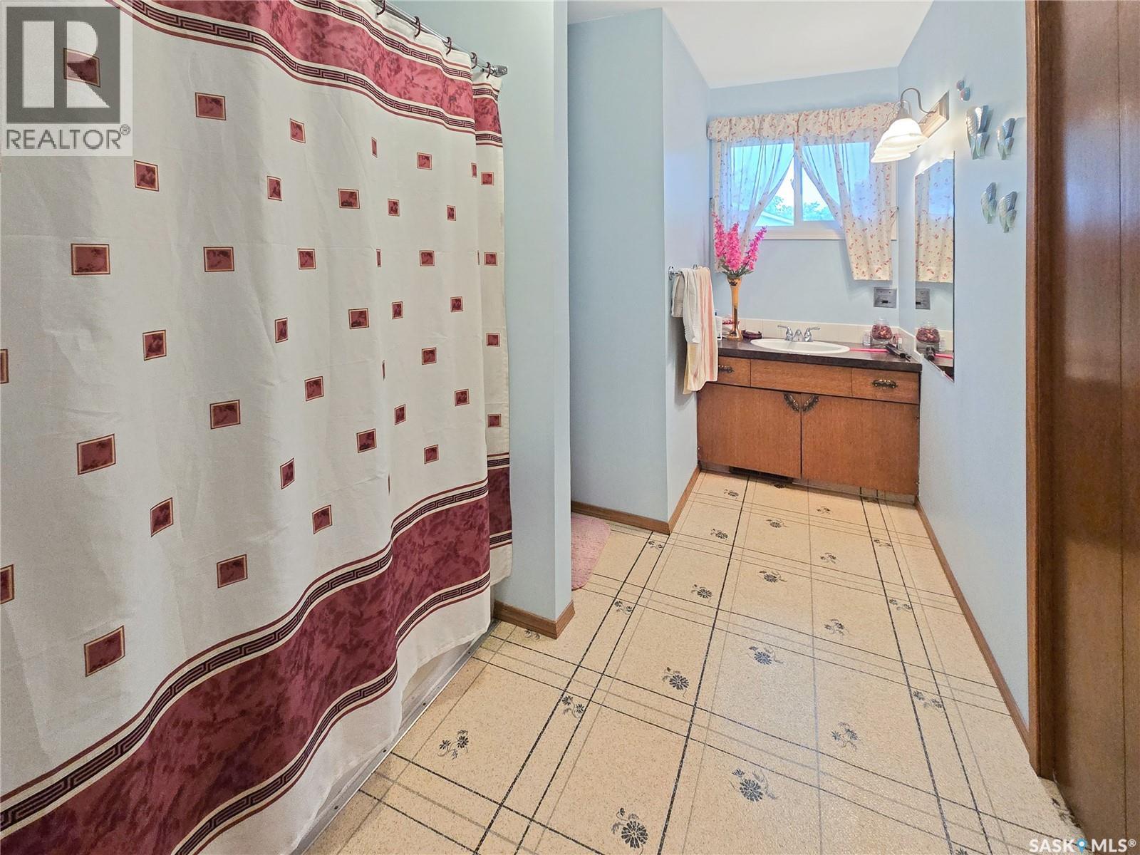 203 Wark STREET — photo 15