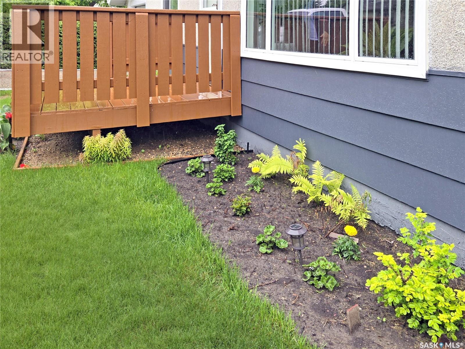 203 Wark STREET - photo 2