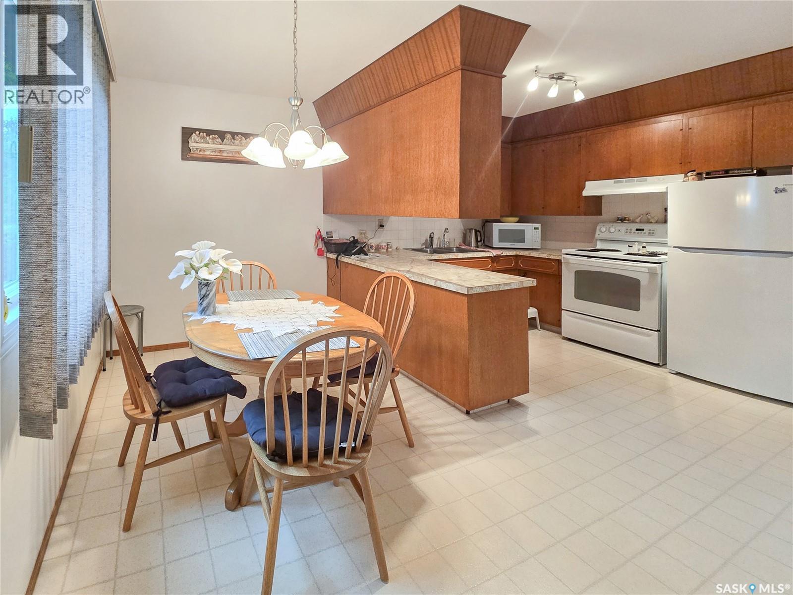 203 Wark STREET - photo 3