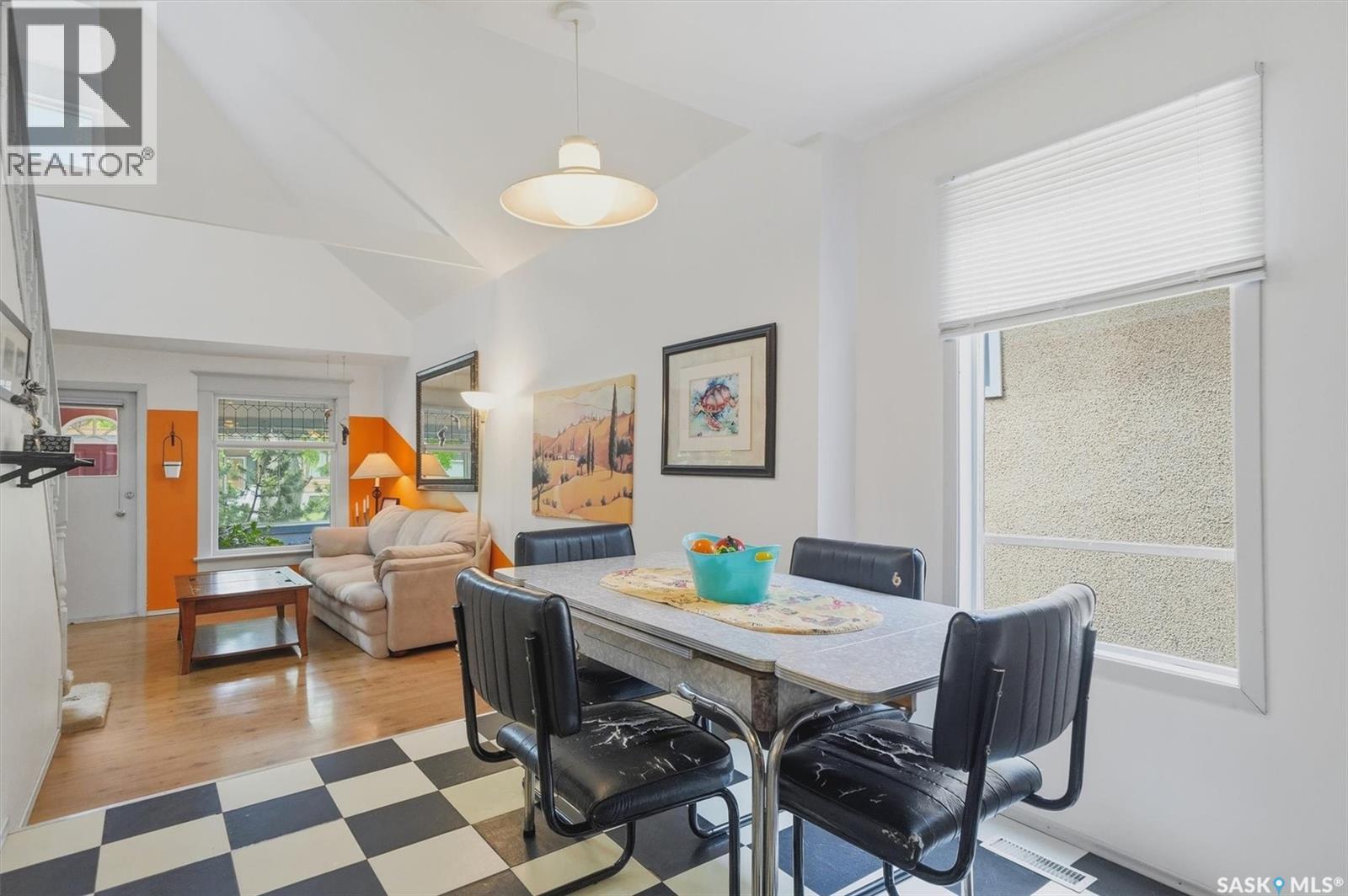 1003 6TH STREET E - 13