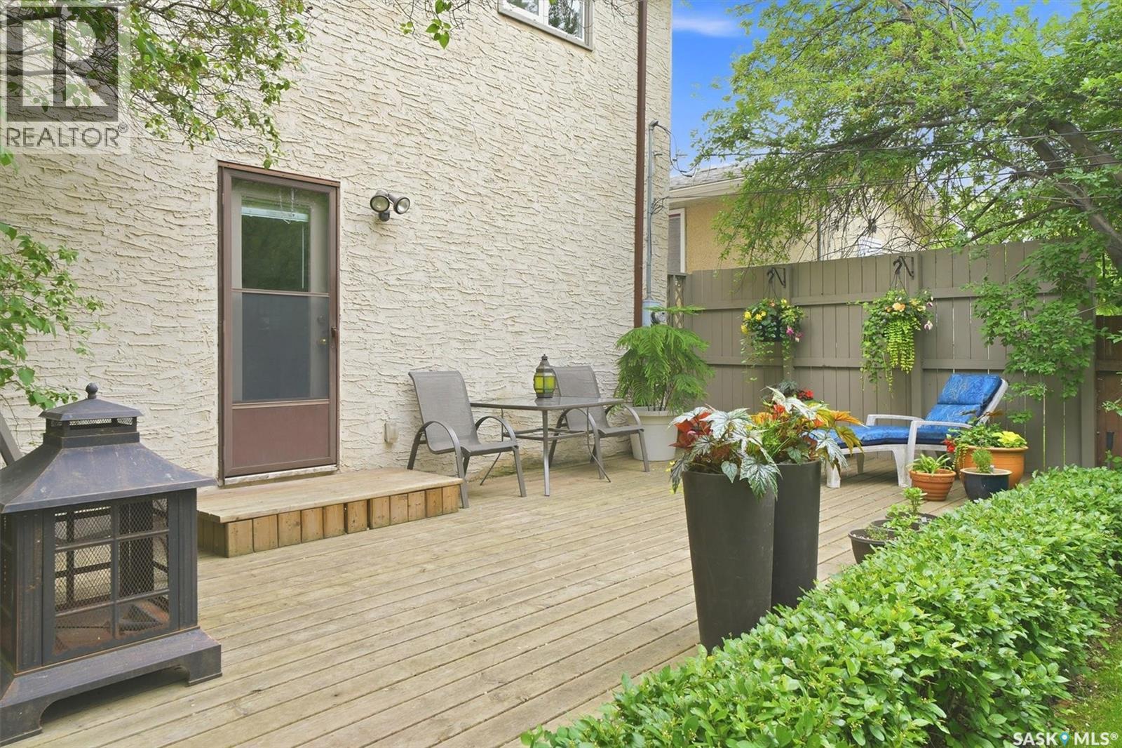1003 6TH STREET E - 42
