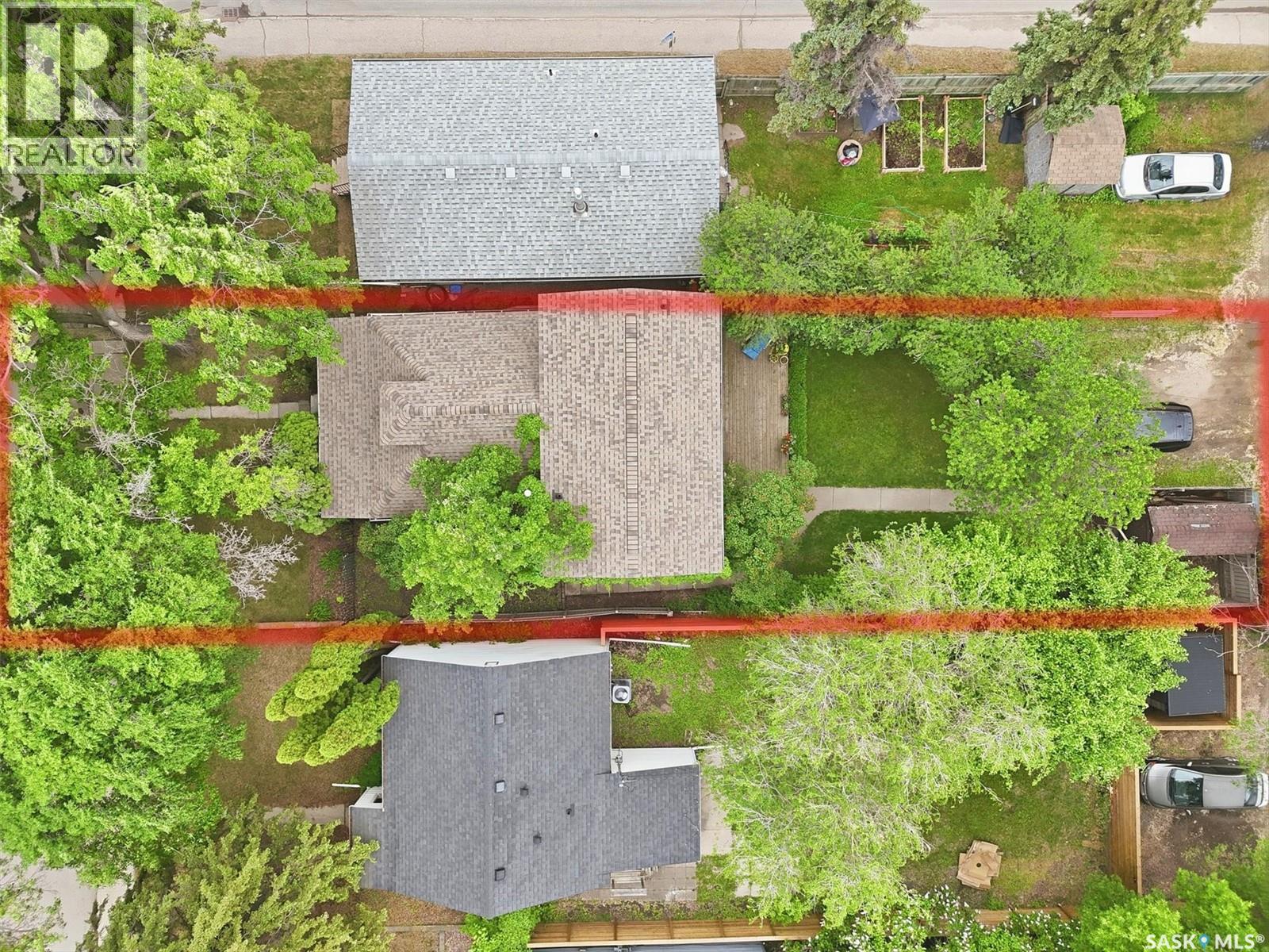 1003 6TH STREET E - 48