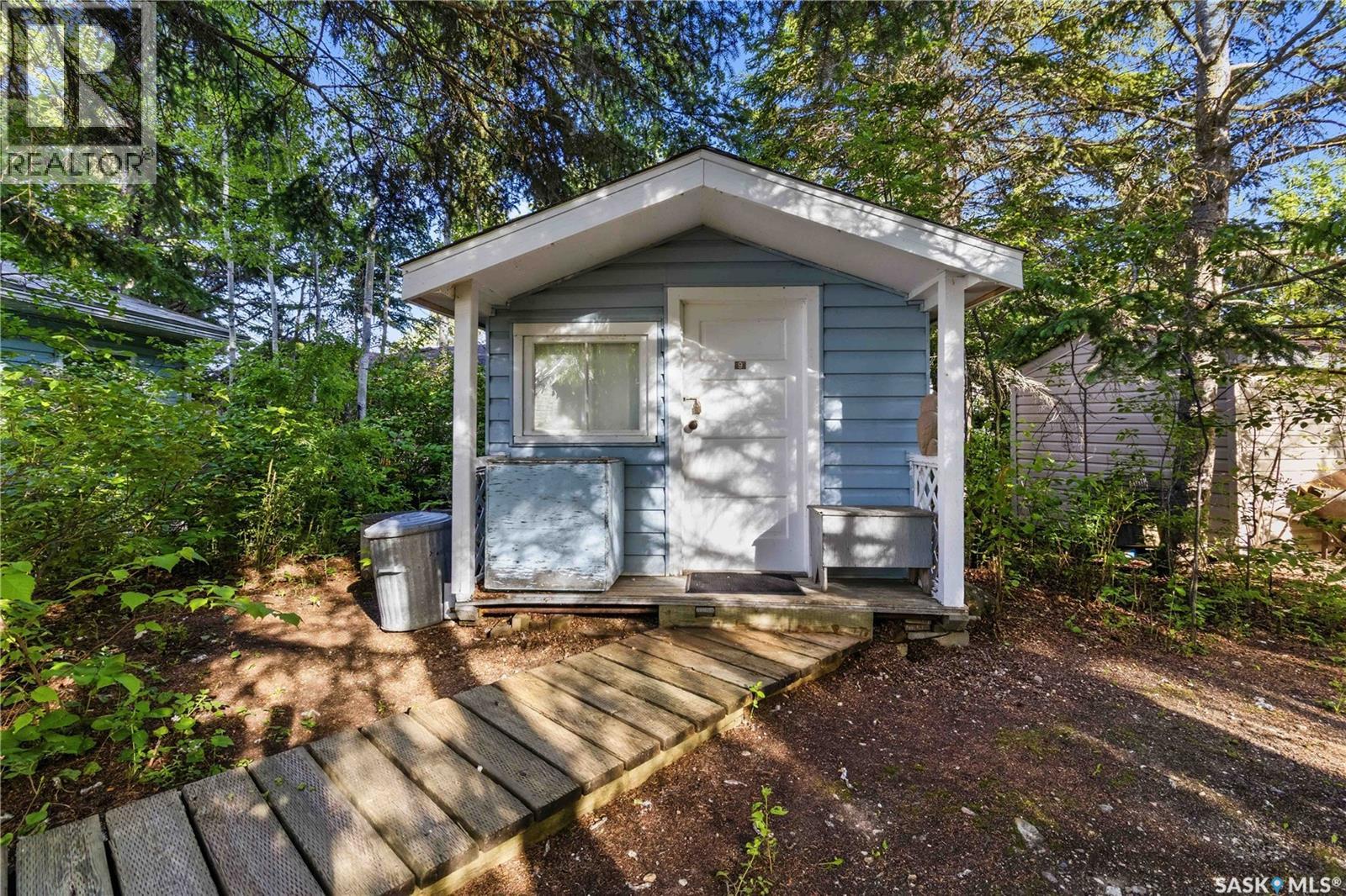 9 Woodland AVENUE — photo 18