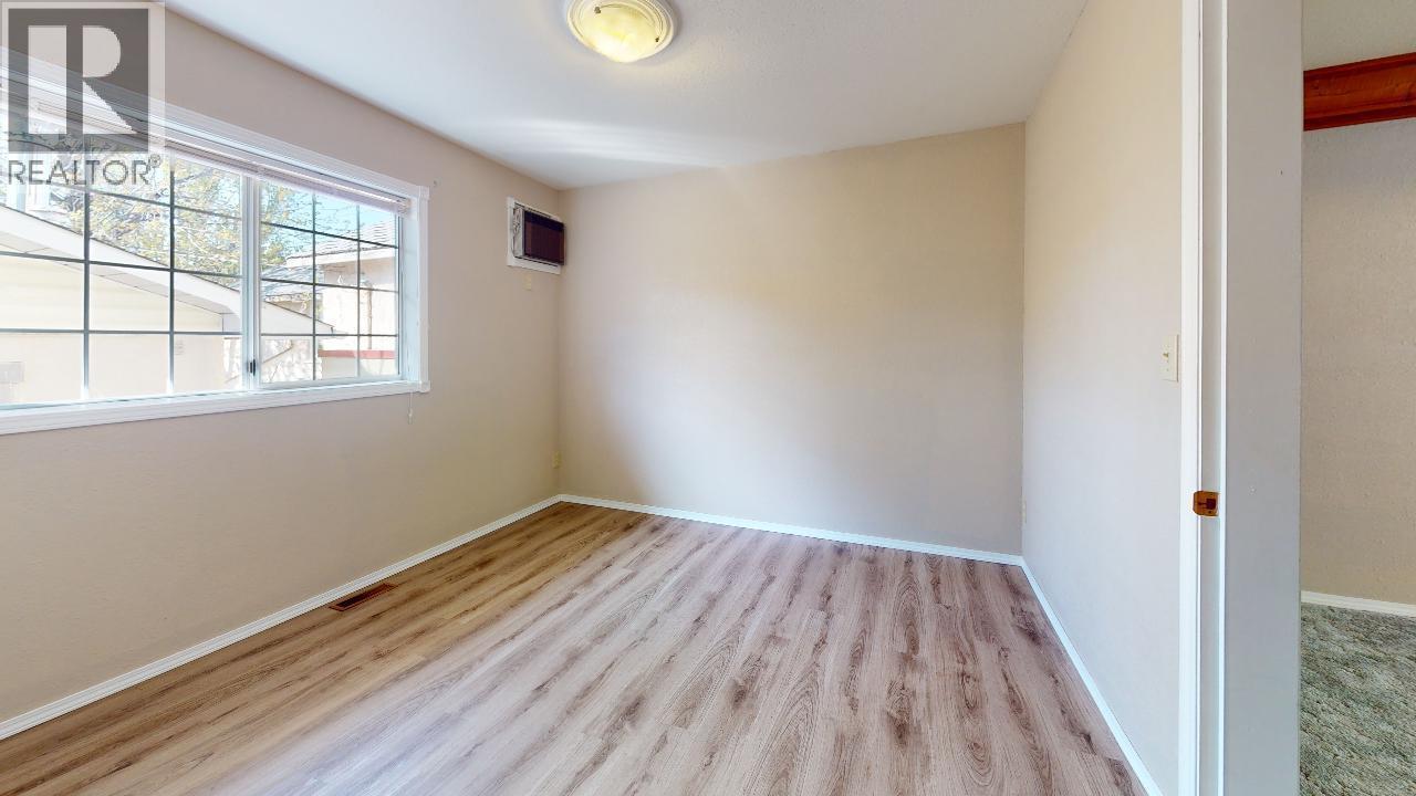 6906-6908 PONDEROSA Drive - 36
