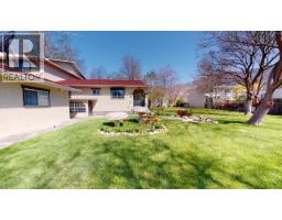 6906-6908 Ponderosa Drive, Osoyoos, BC V0H1V3 Photo 19
