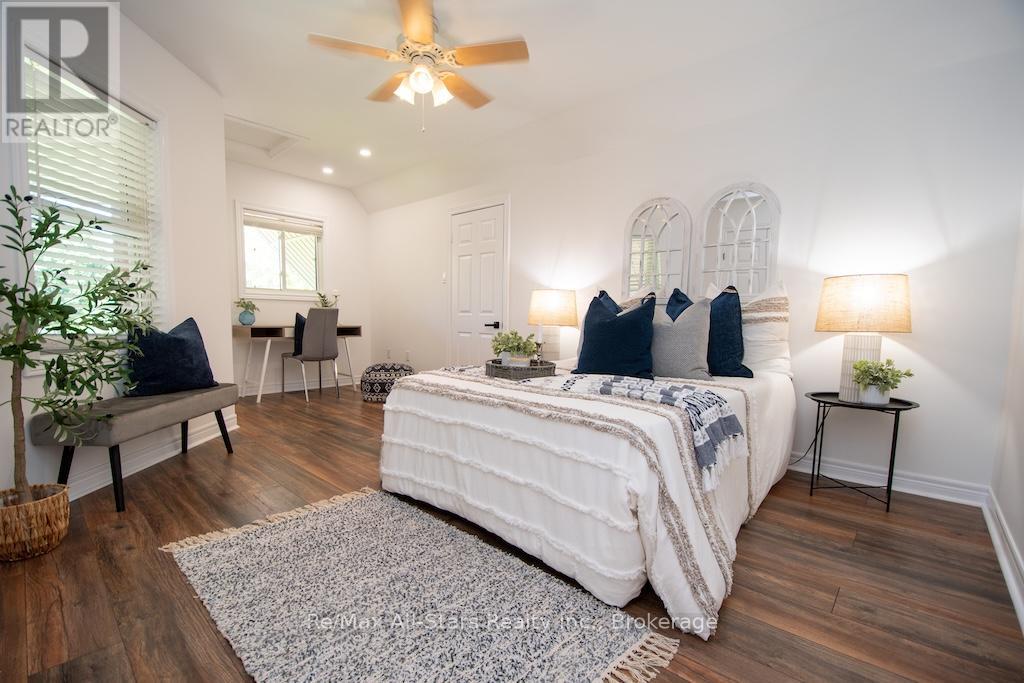 48 BRULE LAKEWAY - 21