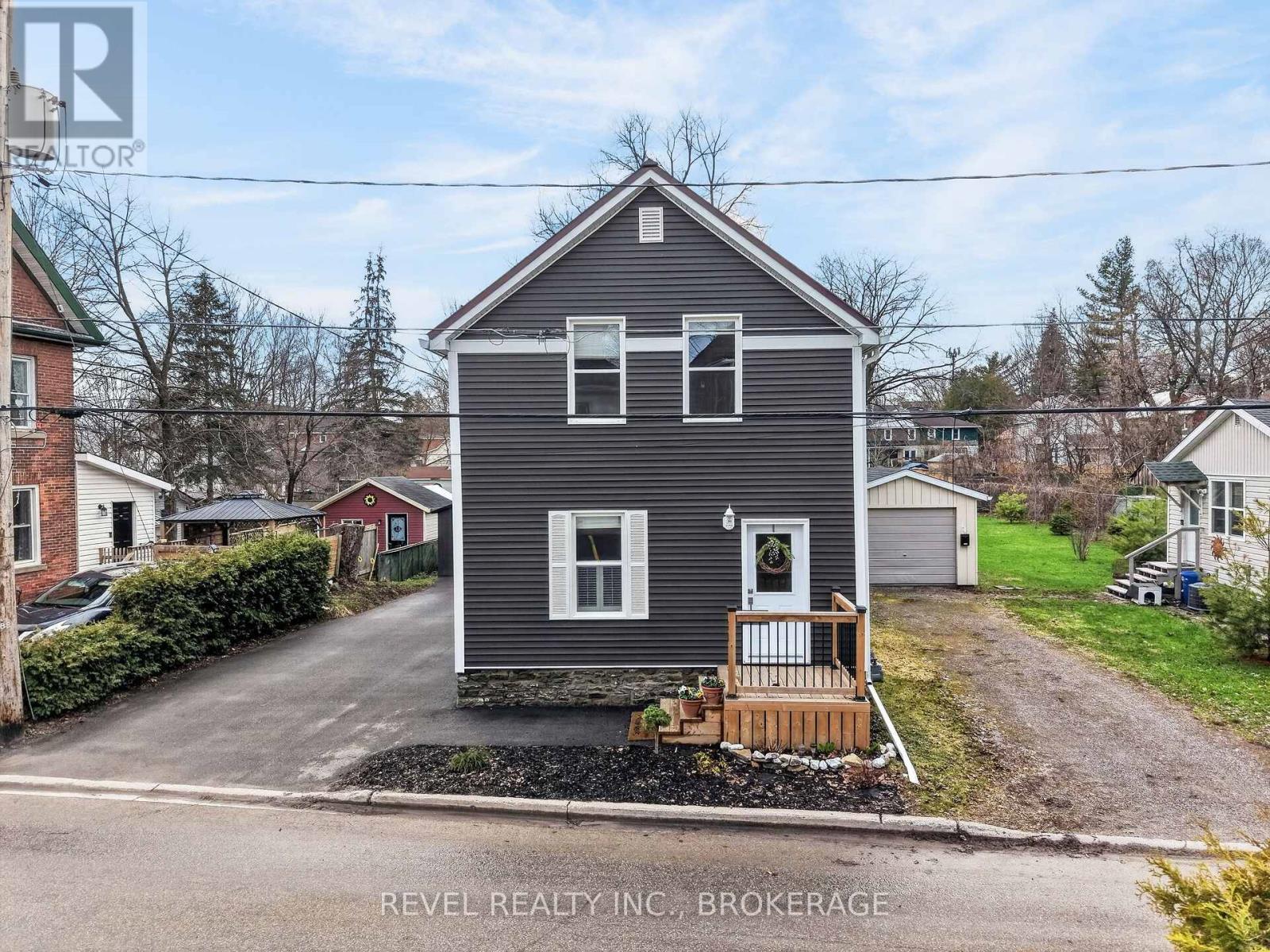 38 BENNETT STREET - 1