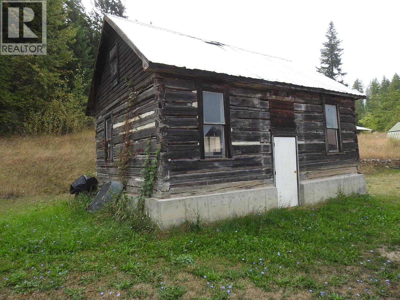 4596 Back Enderby Road - 18