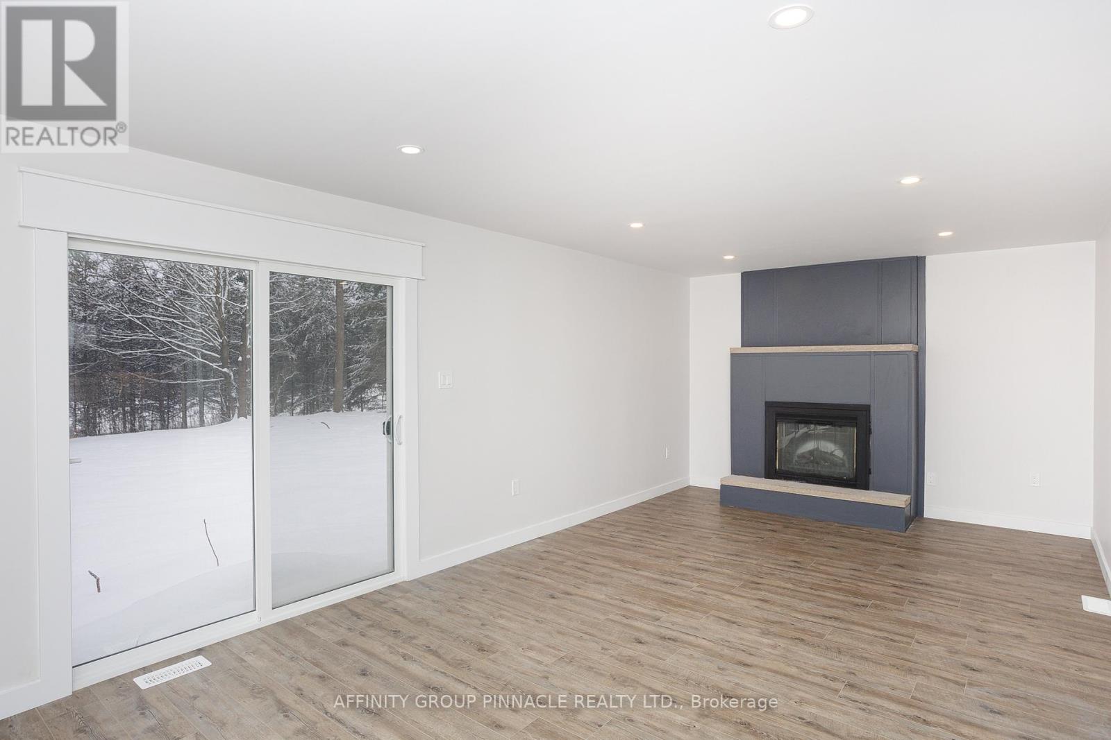 100 REID STREET - 17