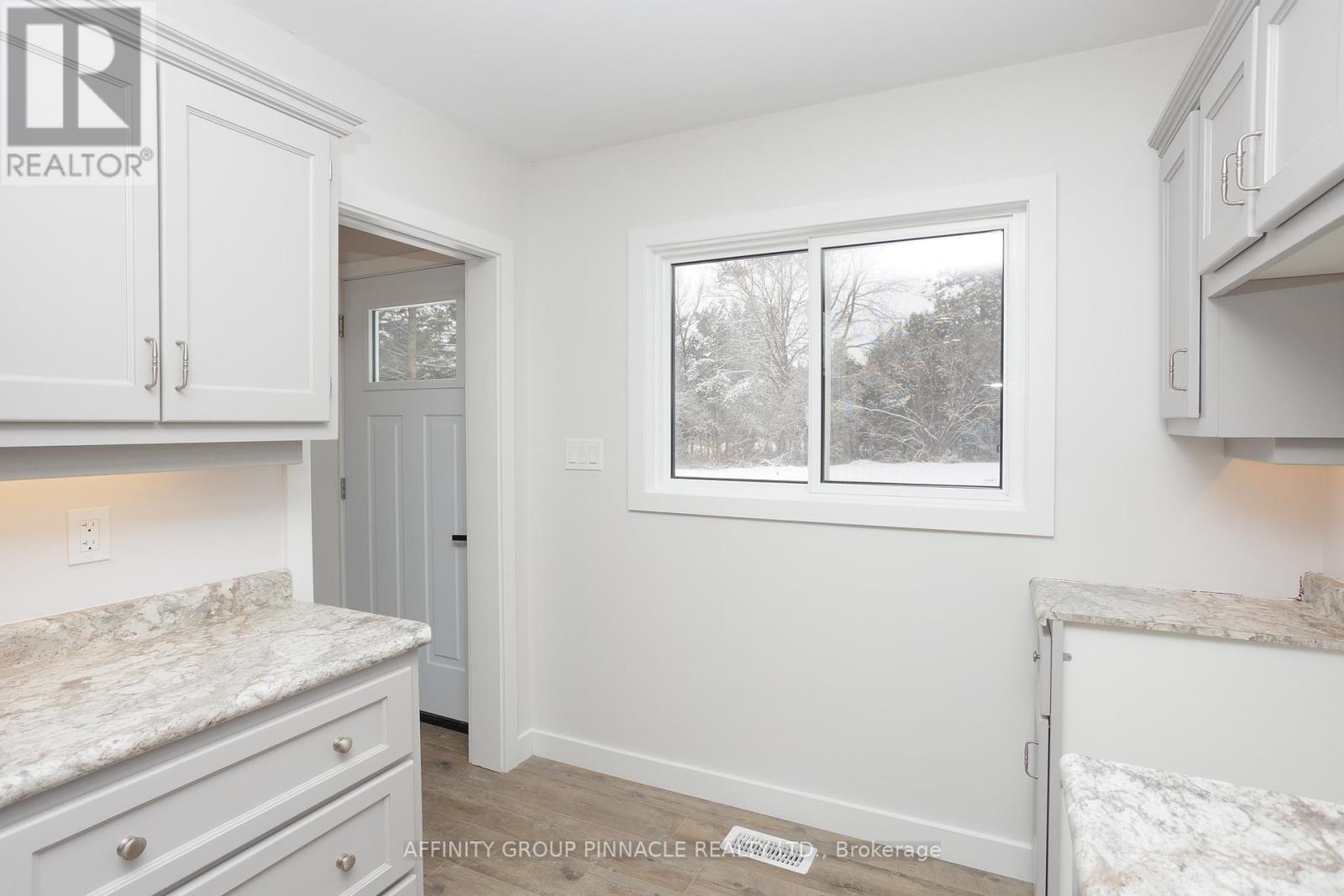 100 REID STREET - 8