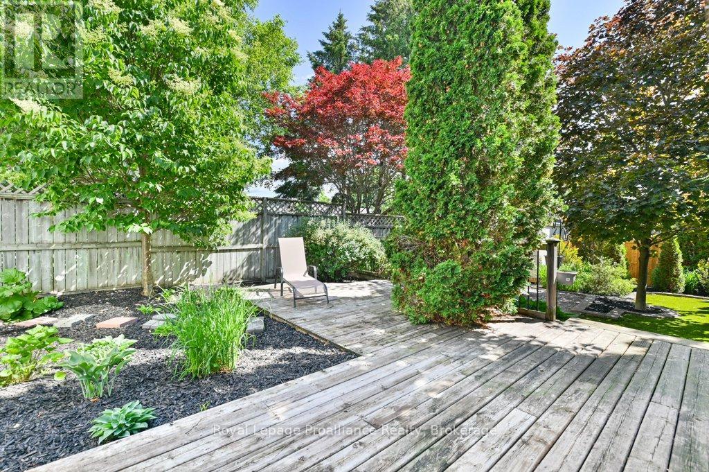651 FRONT STREET - 36