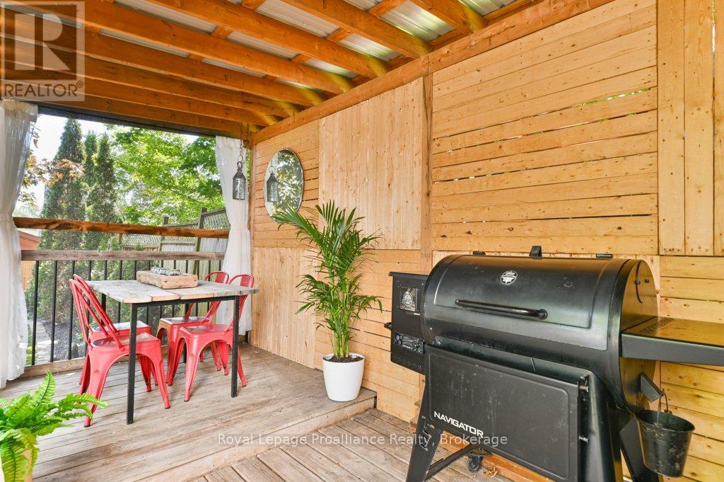 651 FRONT STREET - 39