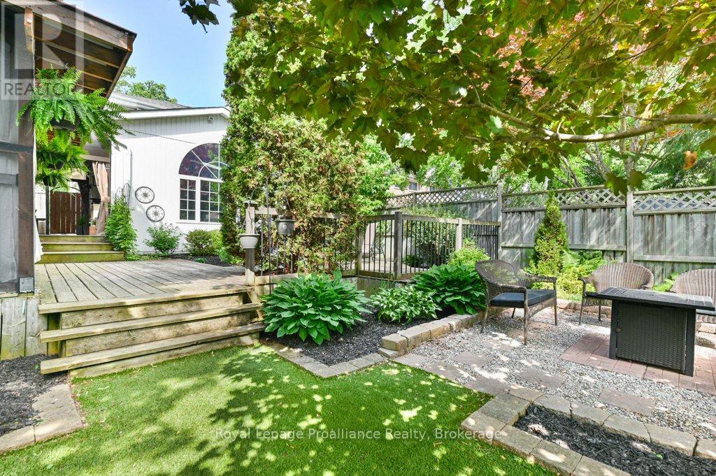 651 FRONT STREET - 41