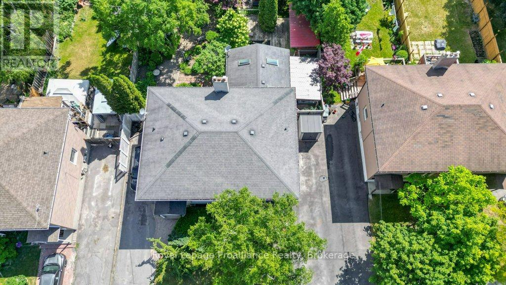 651 FRONT STREET - 42