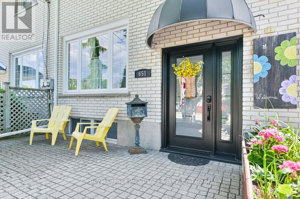 651 FRONT STREET - 8