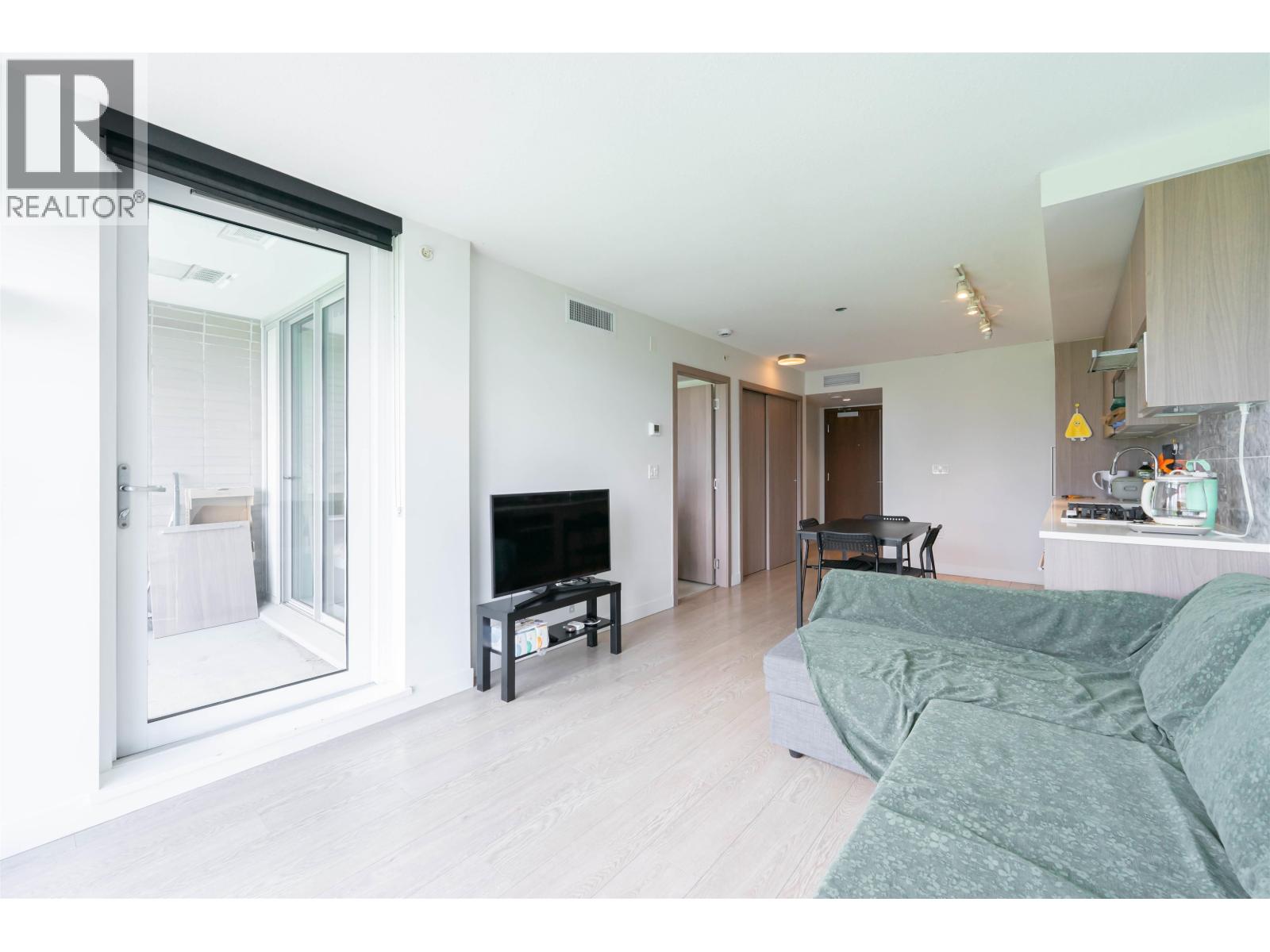 1 Bed, 1 Bath House for Sale in Richmond – 1011 8988 PATTERSON ROAD, Richmond – MLS# R3133552 - Image 9